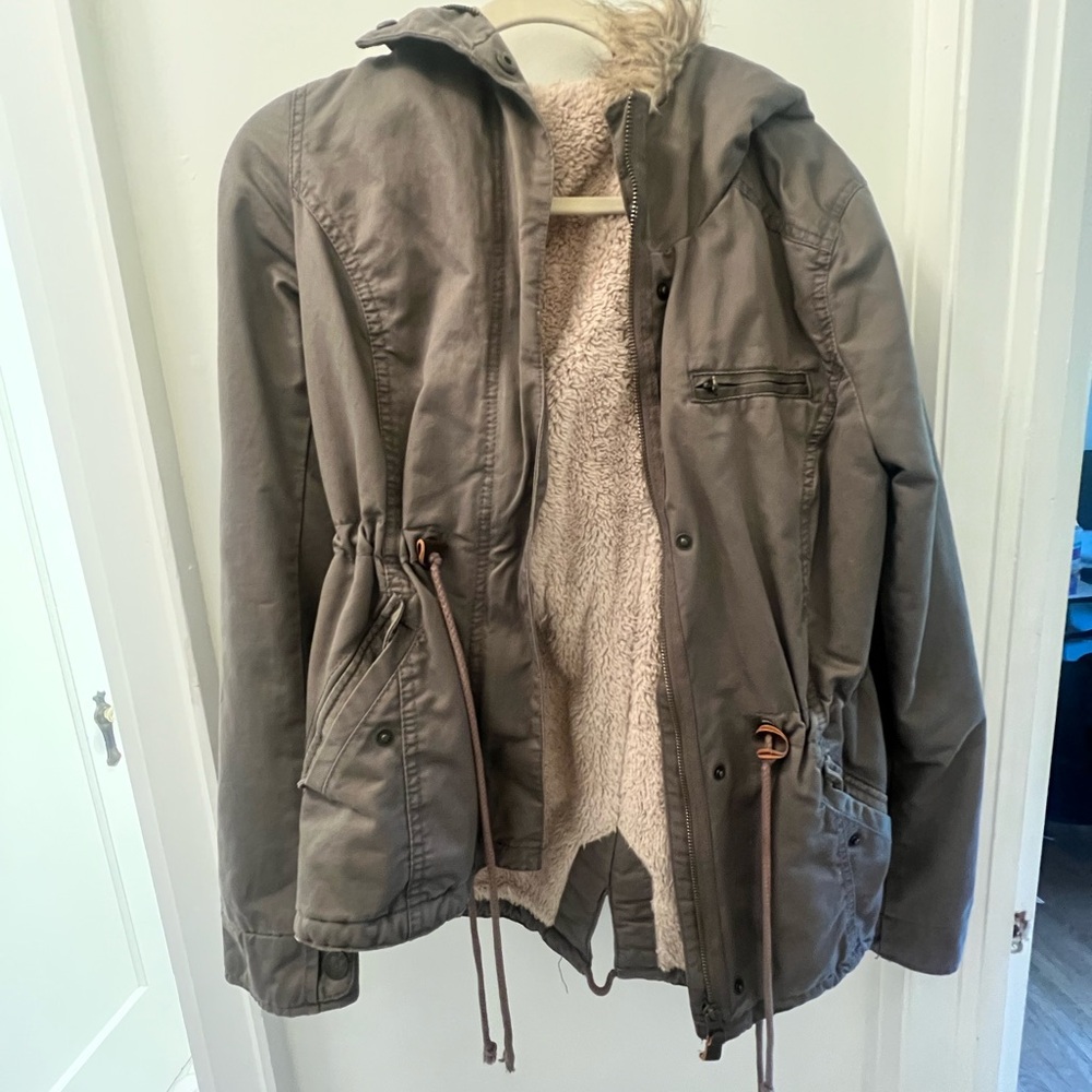 Casual Gray Hooded Jacket with Faux Fur Lining